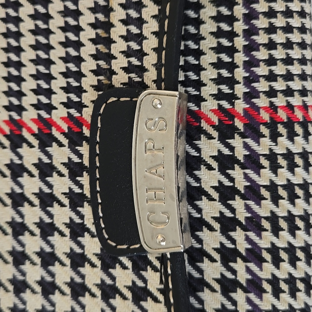 Chaps Houndstooth Wallet Medium Size - Picture 2 of 9